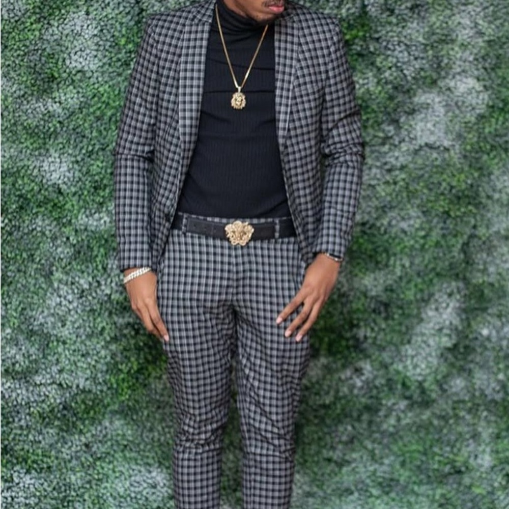 Men's Black and Gray Checkered Suit